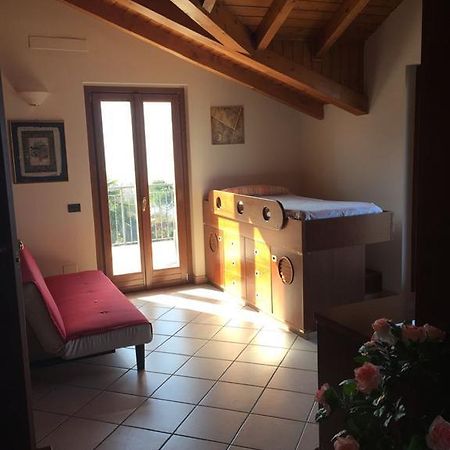لافينو-مومبيلو Ferienwohnung Apartment المظهر الخارجي الصورة